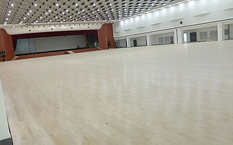 訓(xùn)練館體育地板怎么安裝