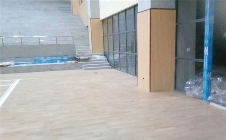 西安楓木運動木地板廠商