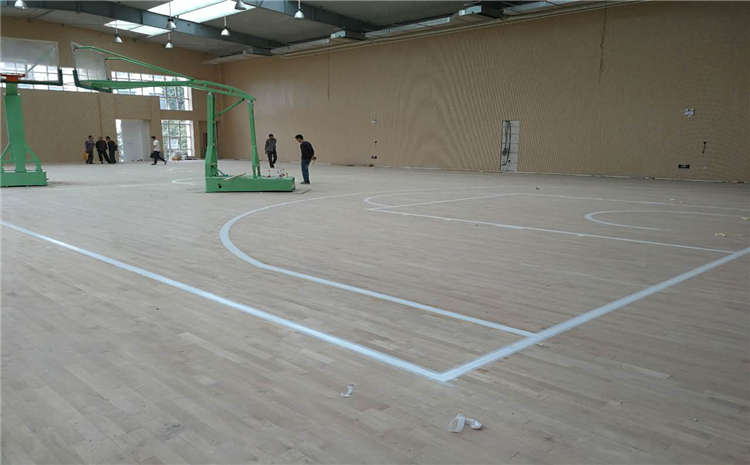 舞臺地膠地板定制規(guī)格是多少？