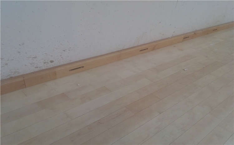 硬木企口籃球館木地板一般多少錢?