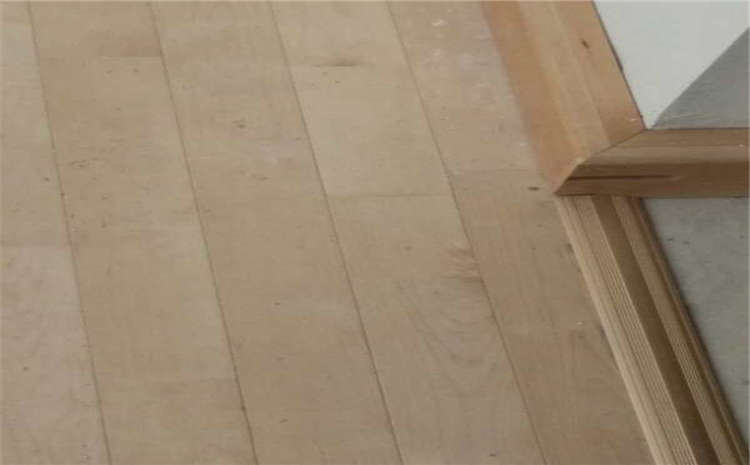 常見的籃球木地板哪個(gè)公司好