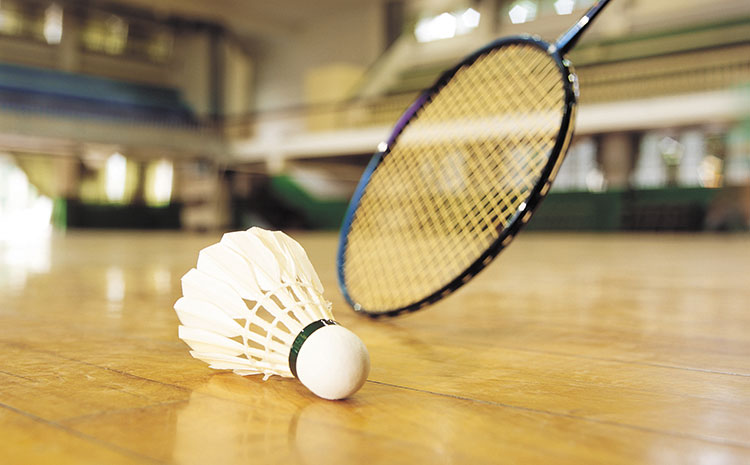 橡膠木運動木地板廠家去哪找？