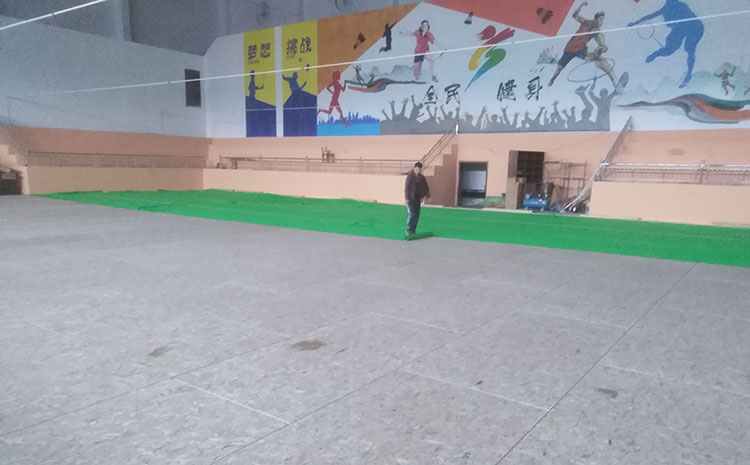 楓木體育場木地板代理商
