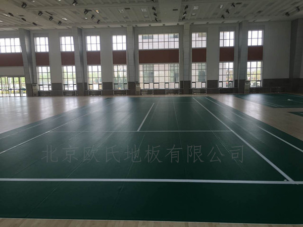 寧夏銀川體育運(yùn)動(dòng)地板:銀川消防總隊(duì)培訓(xùn)基地室內(nèi)體育館運(yùn)動(dòng)木地板案例 寧夏銀川體育運(yùn)動(dòng)地板:銀川消防總隊(duì)培訓(xùn)基地室內(nèi)體育館運(yùn)動(dòng)木地板案例