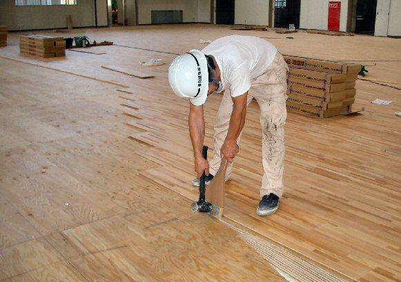 體育運動木地板翻新 體育運動木地板翻新