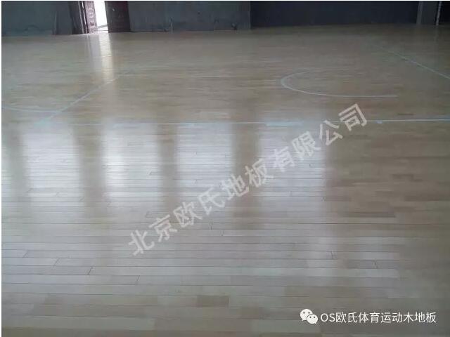 浙江義烏后宅第二小學體育館木地板工程案例圖1 浙江義烏后宅第二小學體育館木地板工程案例圖1