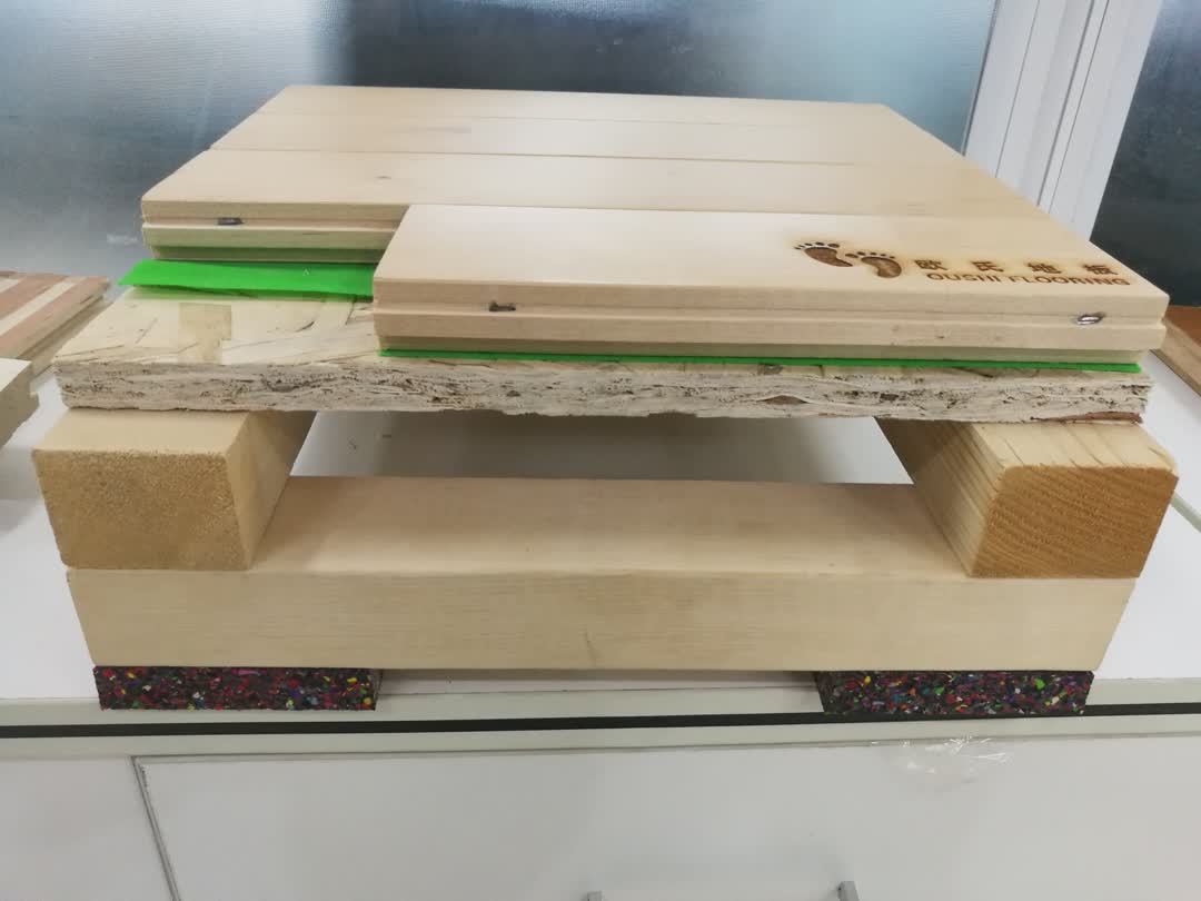 歐氏運(yùn)動(dòng)木地板側(cè)面結(jié)構(gòu)圖 歐氏運(yùn)動(dòng)木地板側(cè)面結(jié)構(gòu)圖