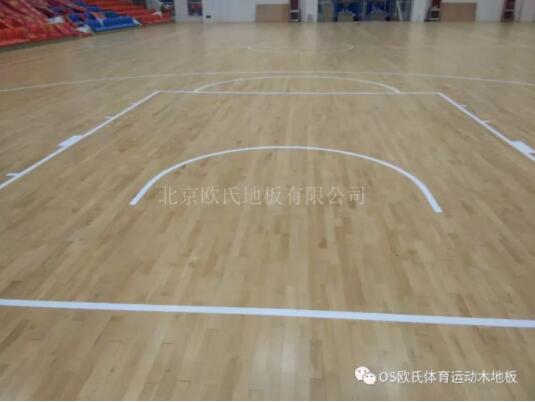 臨沂市理工學校體育館木地板成功案例 臨沂市理工學校體育館木地板成功案例