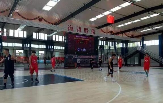  運動木地板效果圖六     秦皇島海濤萬福環保設備有限公司籃球館