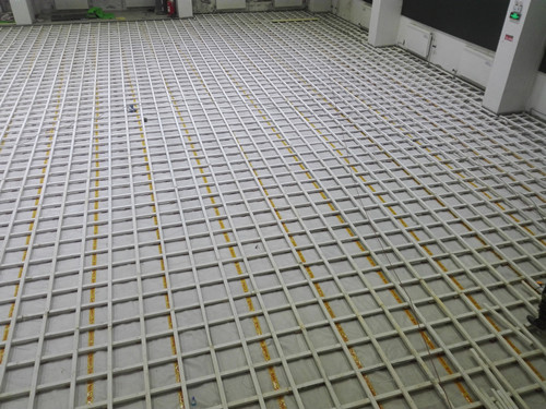 體育館運(yùn)動木地板場地施工工藝圖 體育館運(yùn)動木地板場地施工工藝圖