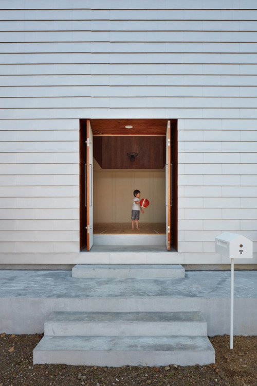 精致簡約！歐氏地板帶您走進日本某家庭自用的籃球場