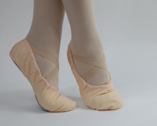 選擇合適的舞蹈鞋需要考慮的7件事 選擇合適的舞蹈鞋需要考慮的7件事