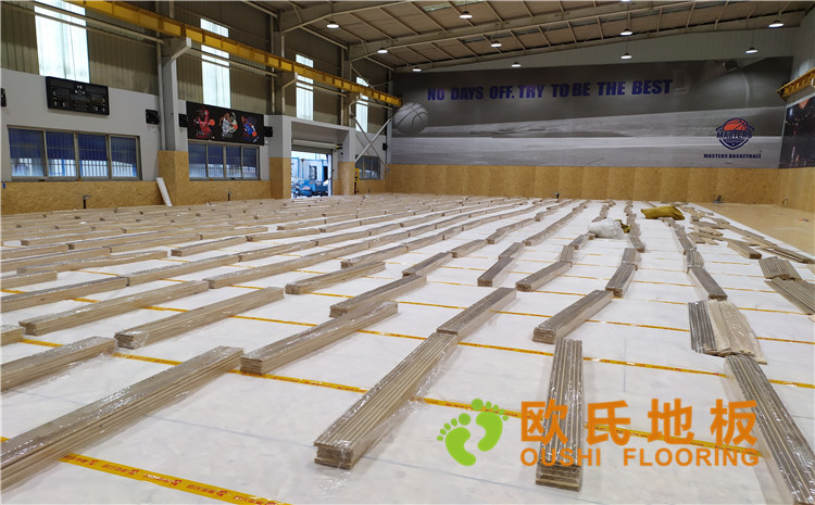 江蘇昆山市博瑞祥汽車公司籃球館木地板案例