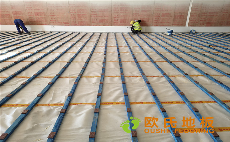 北京環(huán)球影城籃球館運(yùn)動(dòng)木地板案例